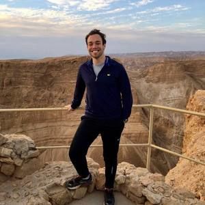 Meet your Posher, Daniel